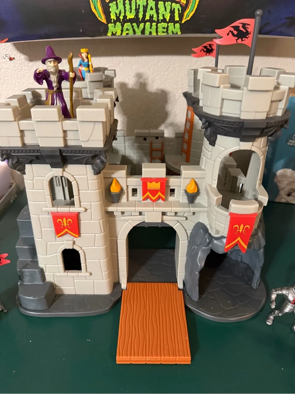 Lakeshore Castle Playset with Red Banners